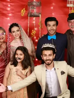 News byte shoot for 7th sky entertainments telefilm dino ki dulhaniya directed mehreen jabbar completed 4 - DesireMovies, DesireMovies2.My